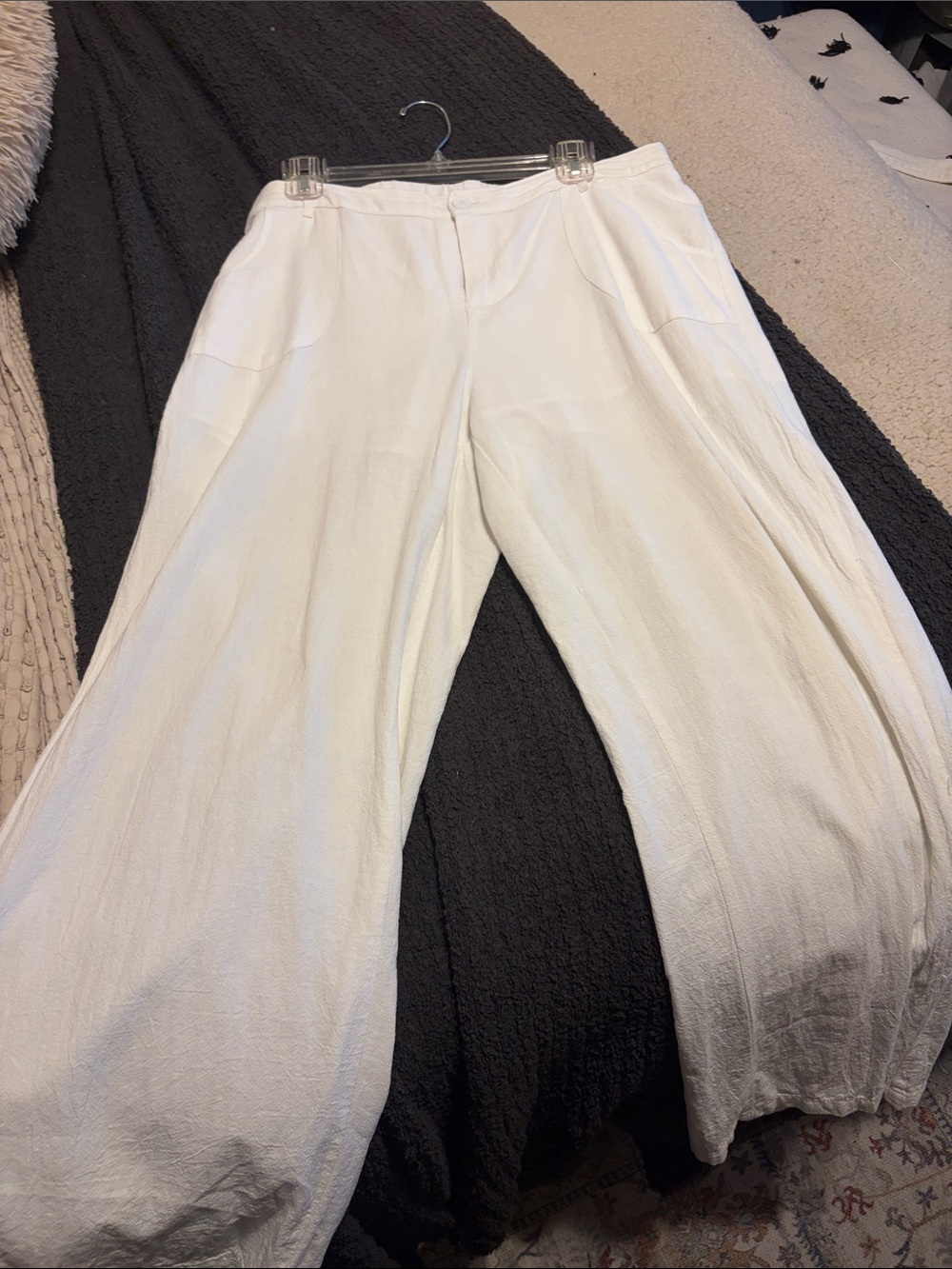 SHEIN White Wide Leg Pants